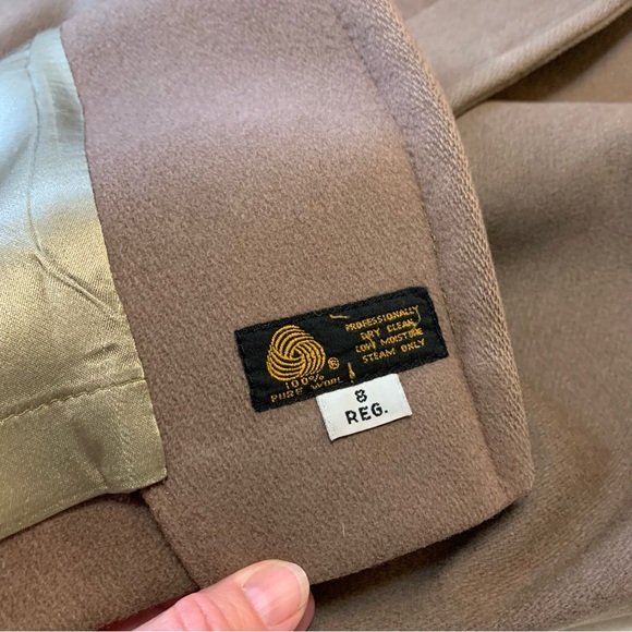 Vintage London Fog ‘Tempo Europa’ camel colored 100% wool coat - Picture 12 of 16